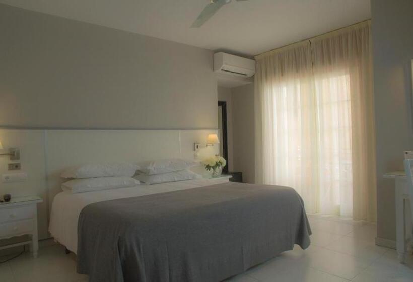 اتاق کلاسیک یک تخته, Ancora Sanxenxo