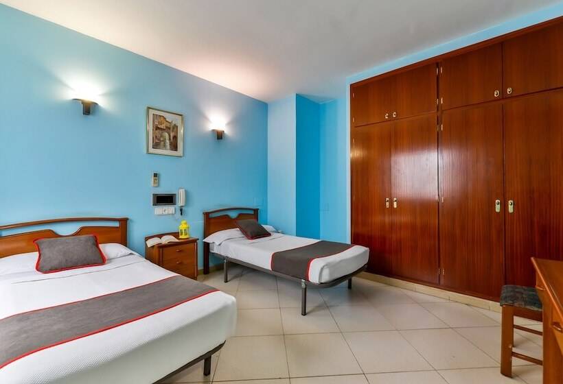 اتاق استاندارد, Can Peixan