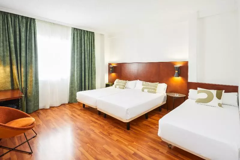 اتاق استاندارد سه نفره, Casón Del Tormes By Happyculture