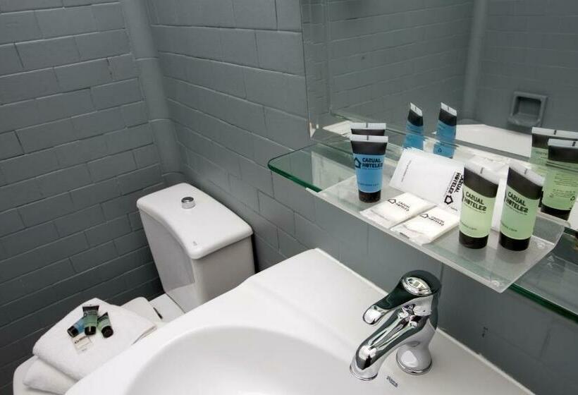 StandaardKamer, Casual Del Teatro Madrid