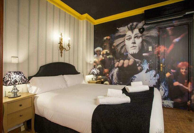 اتاق استاندارد, Casual Del Teatro Madrid