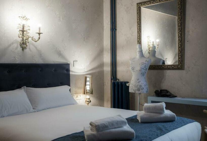 StandaardKamer, Casual Del Teatro Madrid