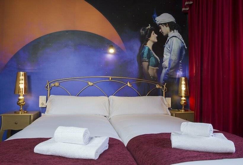 اتاق استاندارد, Casual Del Teatro Madrid
