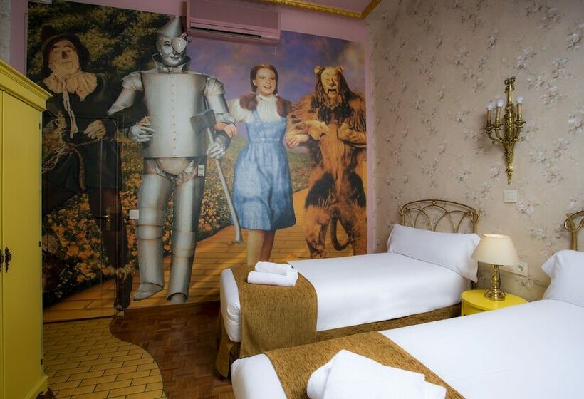 StandaardKamer, Casual Del Teatro Madrid