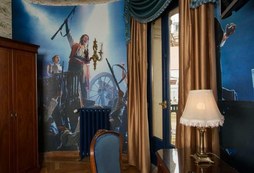 Standaard Vierpersoonskamer, Casual Del Teatro Madrid