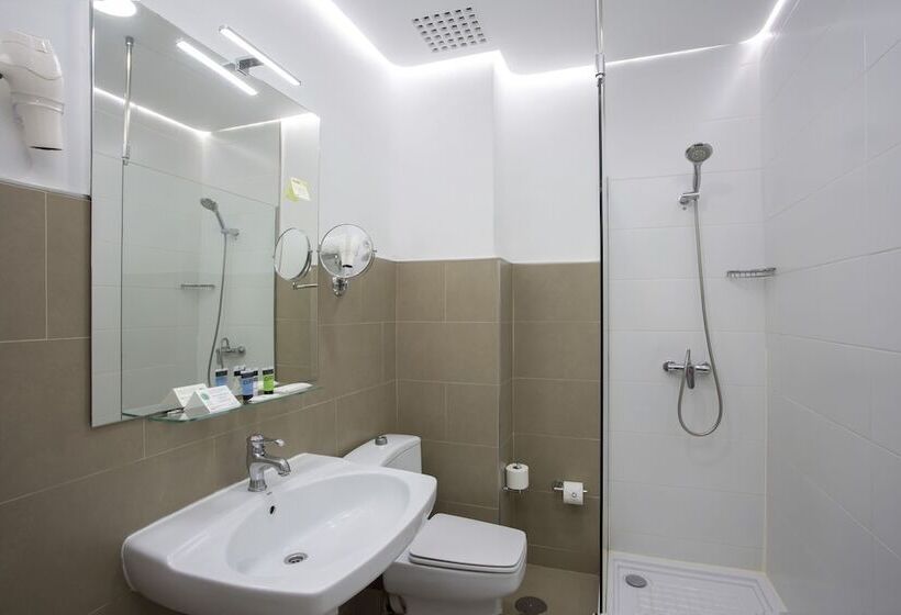 StandaardKamer, Casual Del Teatro Madrid