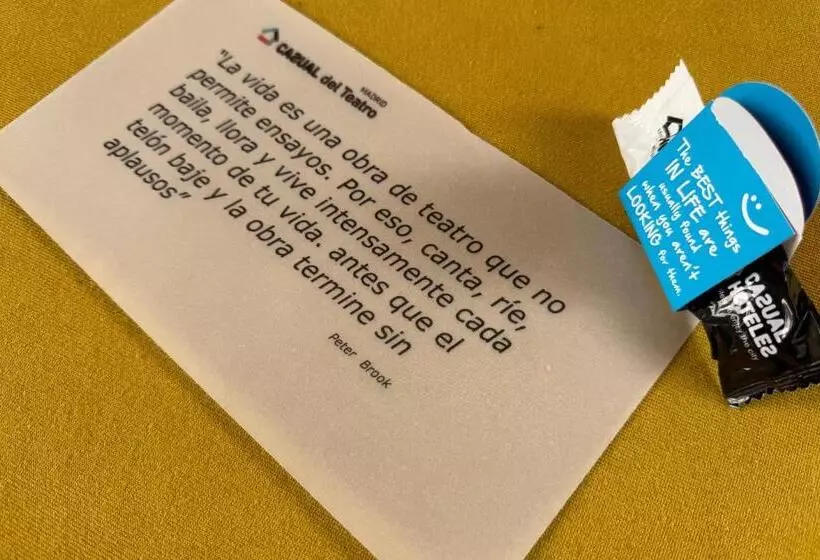 اتاق عادی, Casual Del Teatro Madrid