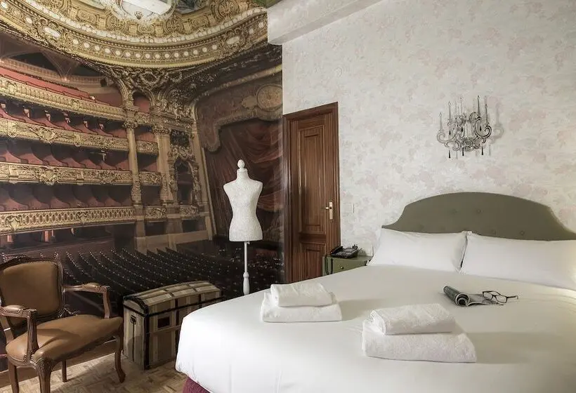 اتاق استاندارد با تراس, Casual Del Teatro Madrid