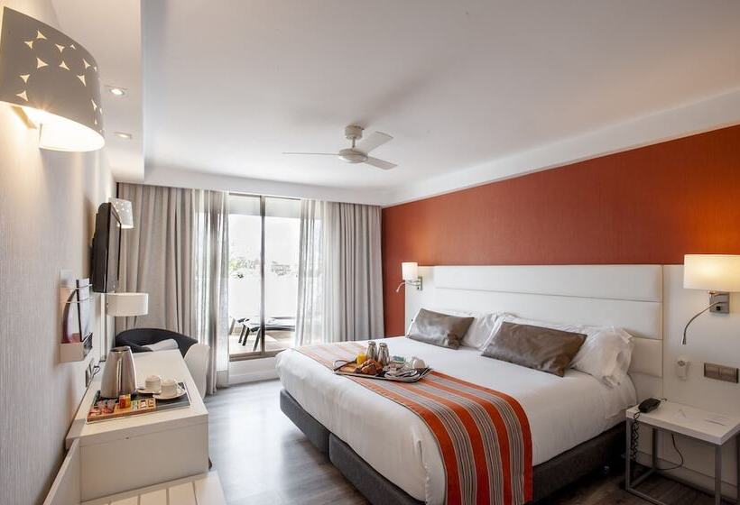 اتاق استاندارد با تراس, Catalonia Conde de Floridablanca