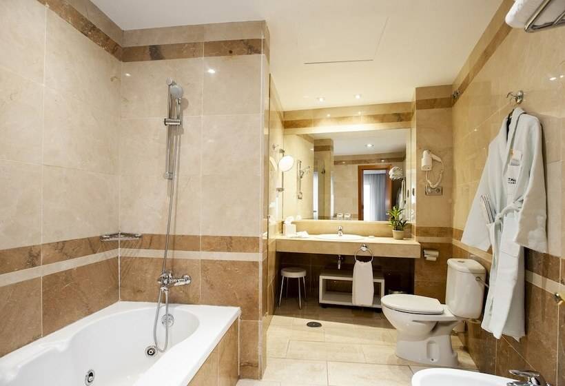 اتاق سوپریور, Catalonia Conde de Floridablanca