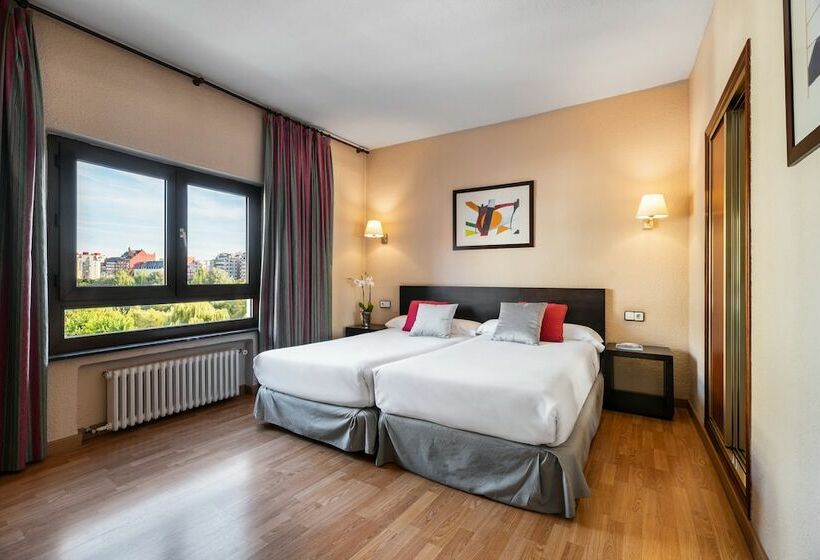 חדר סטנדרט, Crisol Riosol