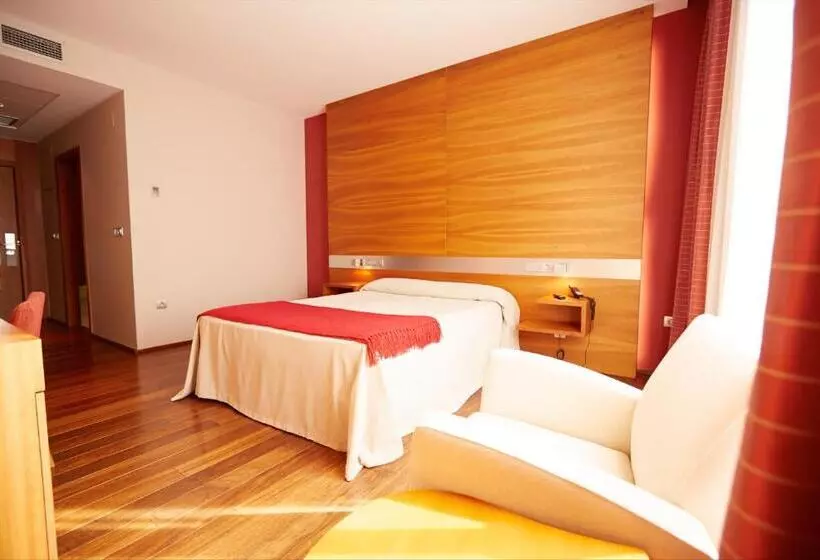 Habitació Estàndard, Ego