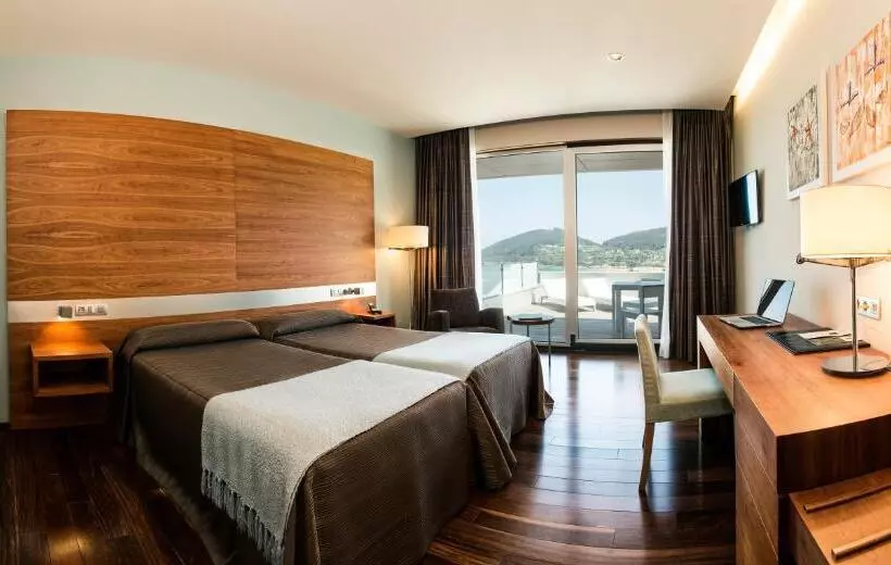 Habitació Estàndard Vista Mar amb Terrassa, Ego