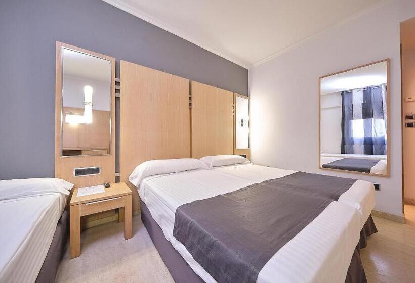 スタンダードトリプルルーム, Faro Salazón