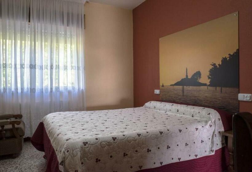 スタンダードルーム, Galicia