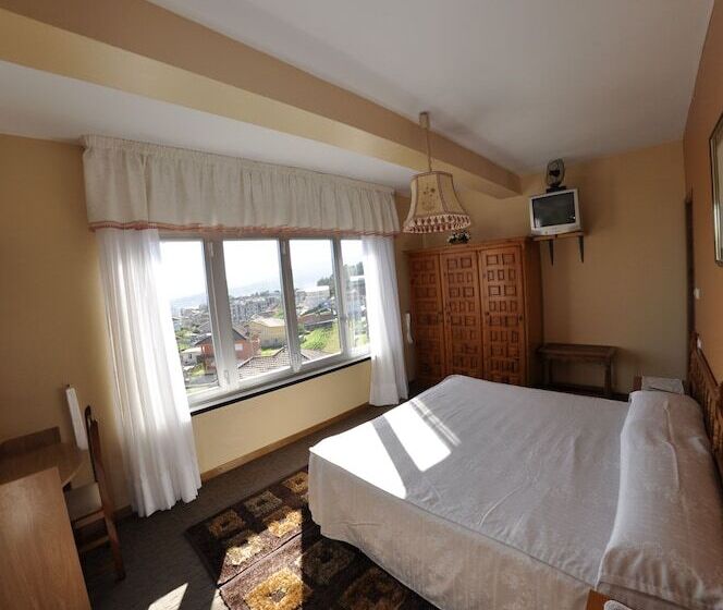 オーシャンビュースタンダードルーム, Galicia