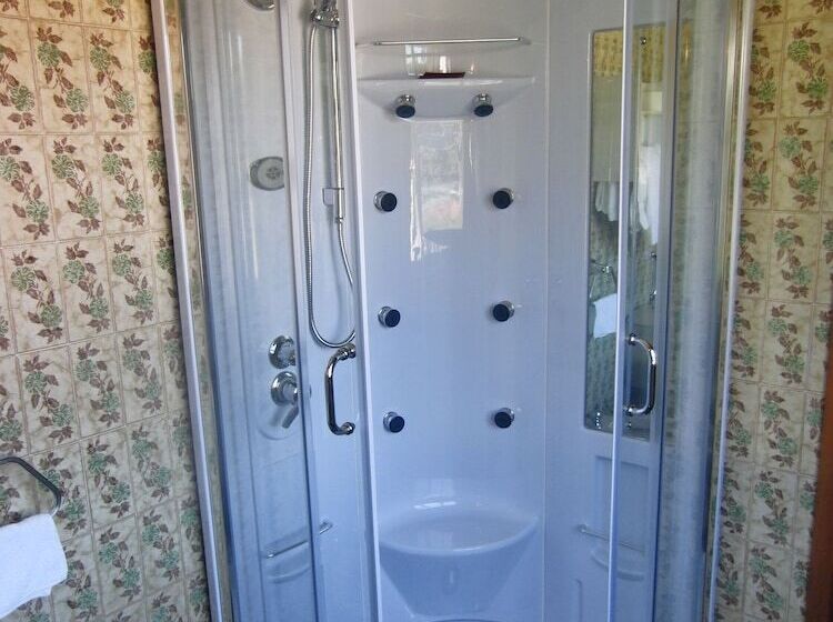 オーシャンビュースタンダードルーム, Galicia