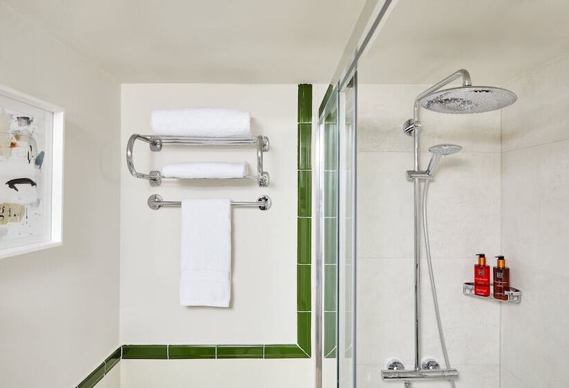 اتاق استاندارد با تخت دوبل, Indigo Madrid Princesa, An Ihg