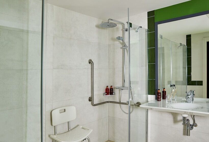 اتاق استاندارد, Indigo Madrid Princesa, An Ihg