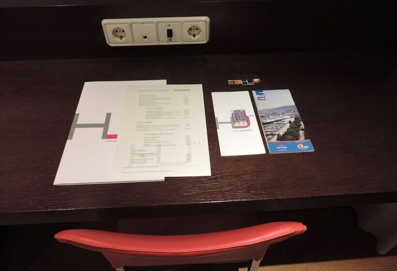 스탠다드 룸, Junquera