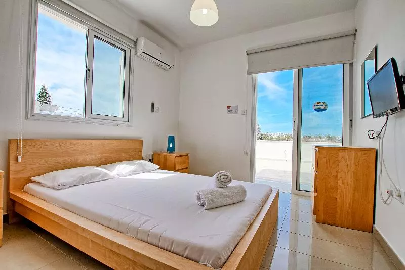 اتاق استاندارد سه نفره, Hostal Las Vegas