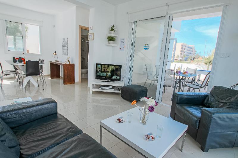 スタンダードトリプルルーム, Hostal Las Vegas