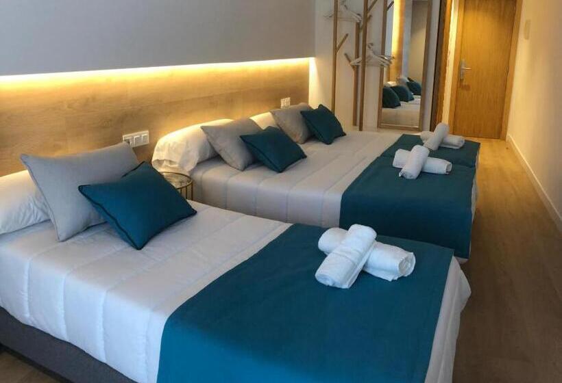 豪华三人间, Lotus