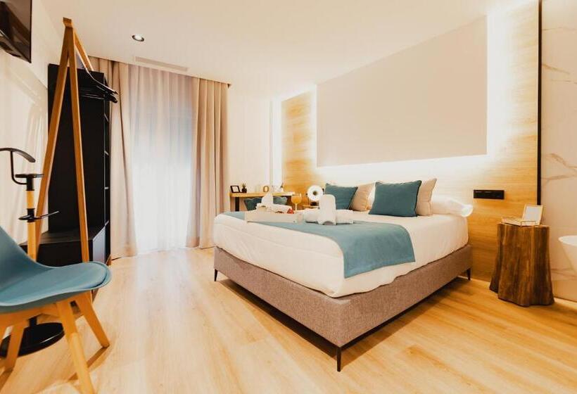 带阳台的豪华间, Lotus