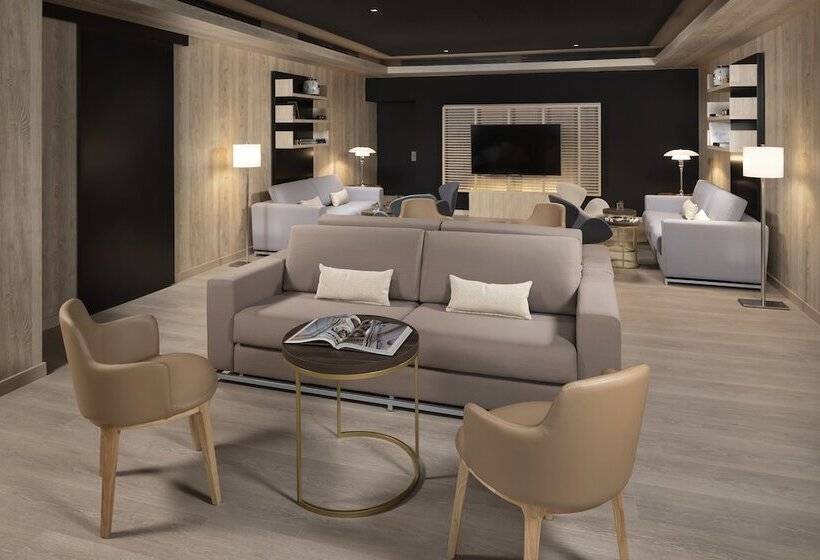 سوییت, Melia Castilla