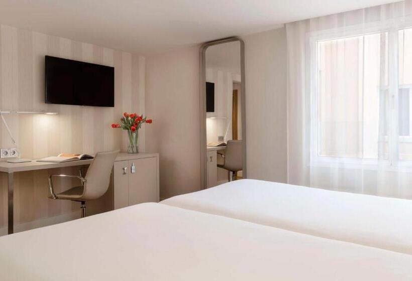 اتاق استاندارد, NH Madrid Balboa