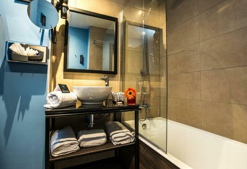 اتاق راحتی سه تخته, Nyx Hotel Madrid By Leonardo Hotels