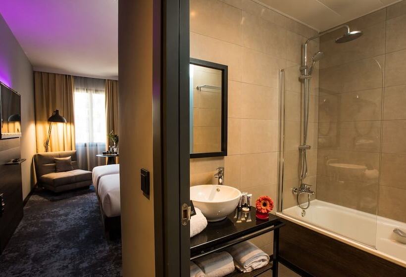 اتاق راحتی سه تخته, Nyx Hotel Madrid By Leonardo Hotels