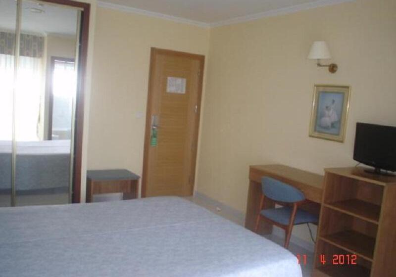 Номер Стандарт, Piñeiro 2 Estrellas Superior