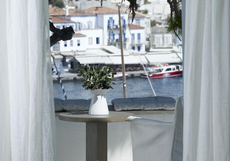 Номер Стандарт, Piñeiro 2 Estrellas Superior