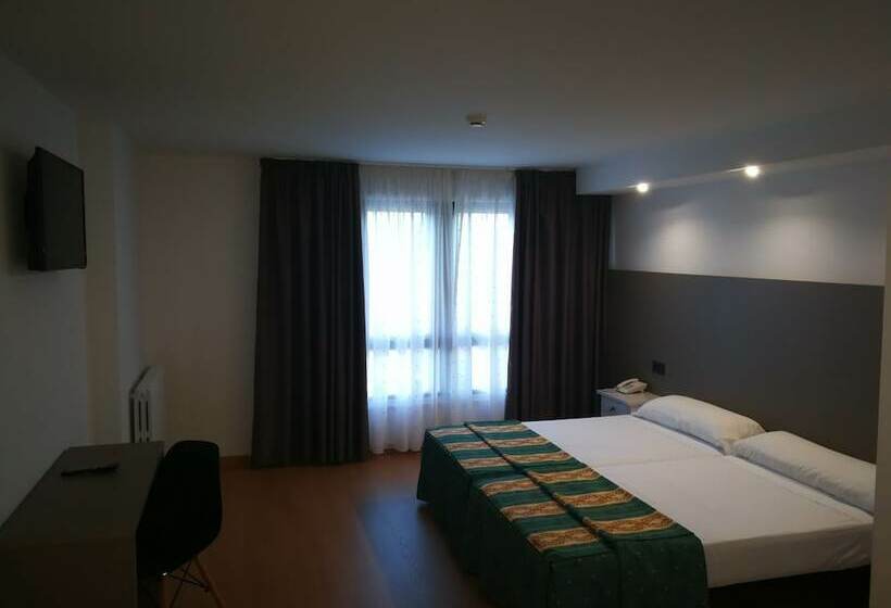 スタンダードルーム, Ria Mar