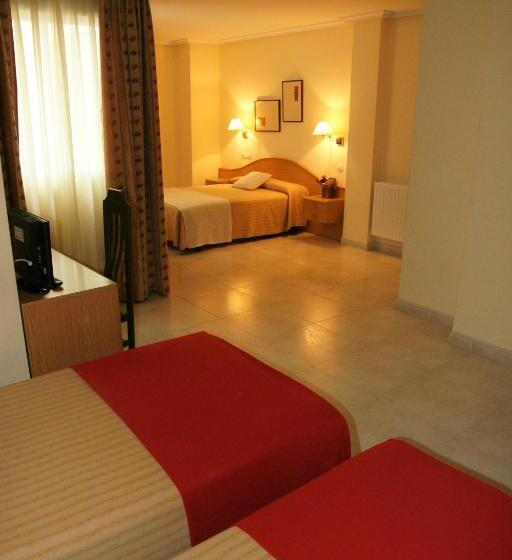 Четырехместный Номер Стандарт, La Brañina