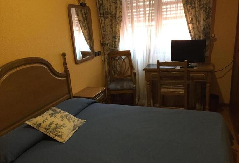 标准单人间, Xabier