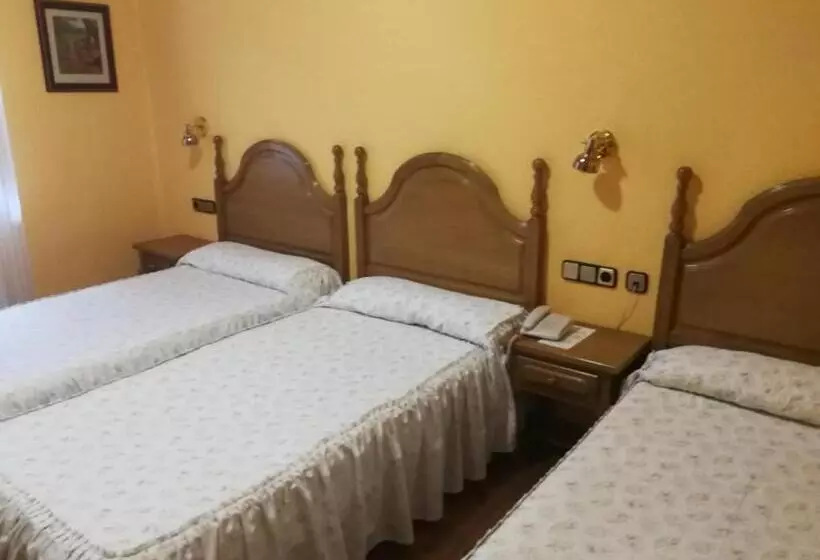 3 Bett Economy Zimmer, Xabier