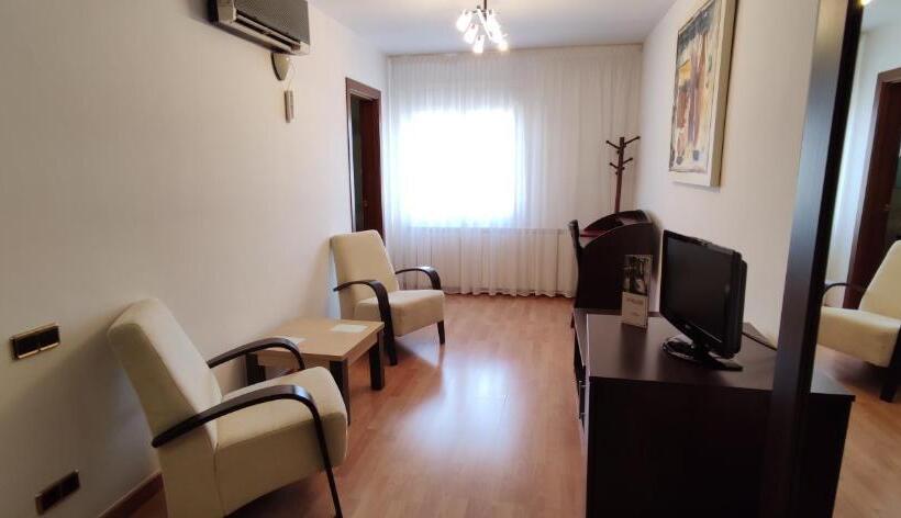 جناح جونيور, Segle Xx