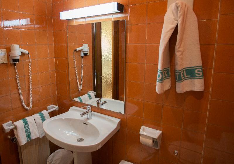 غرفة قياسية, Segle Xx