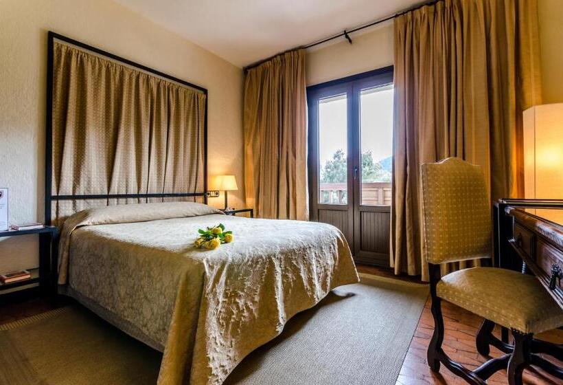 Номер Стандарт с Балконом, Temple Ponferrada