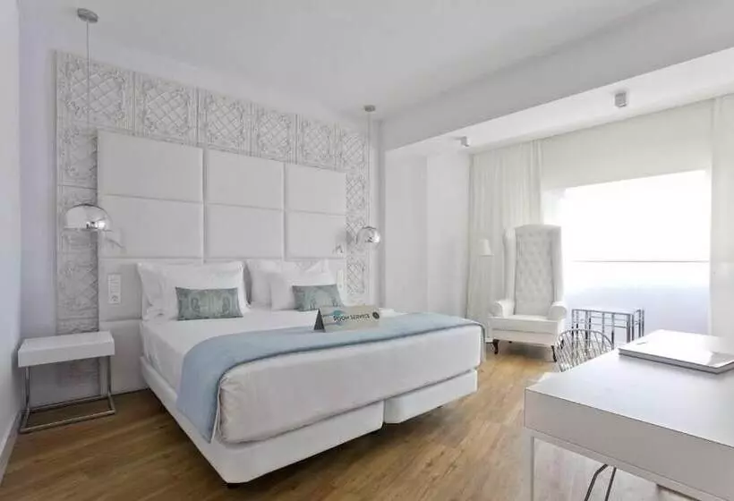 اتاق استاندارد, Tres Reyes Pamplona