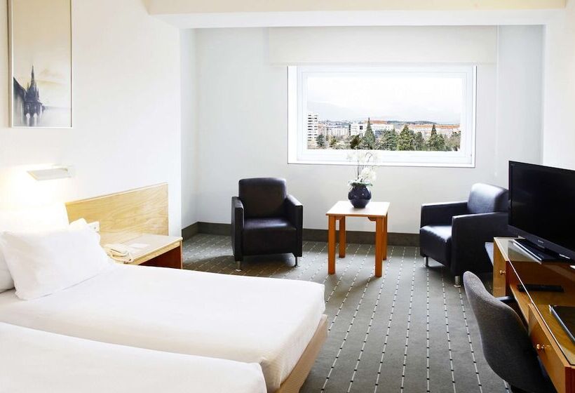 标准间, Tres Reyes Pamplona