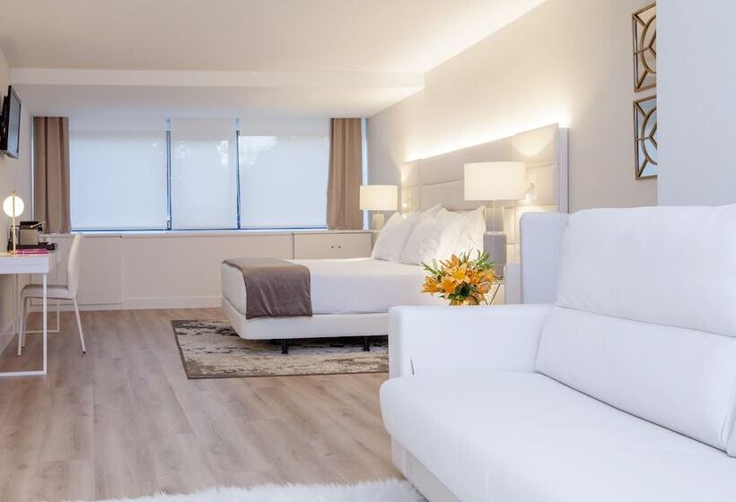 标准间, Tres Reyes Pamplona