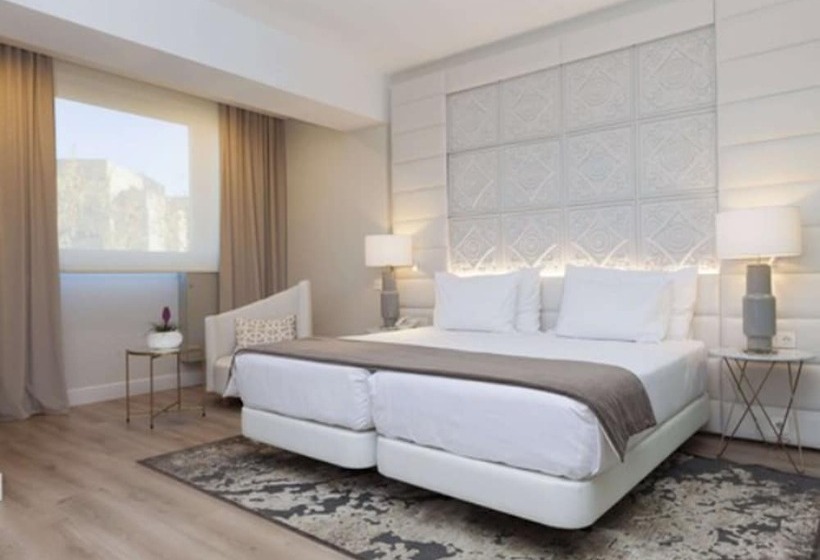 标准间, Tres Reyes Pamplona