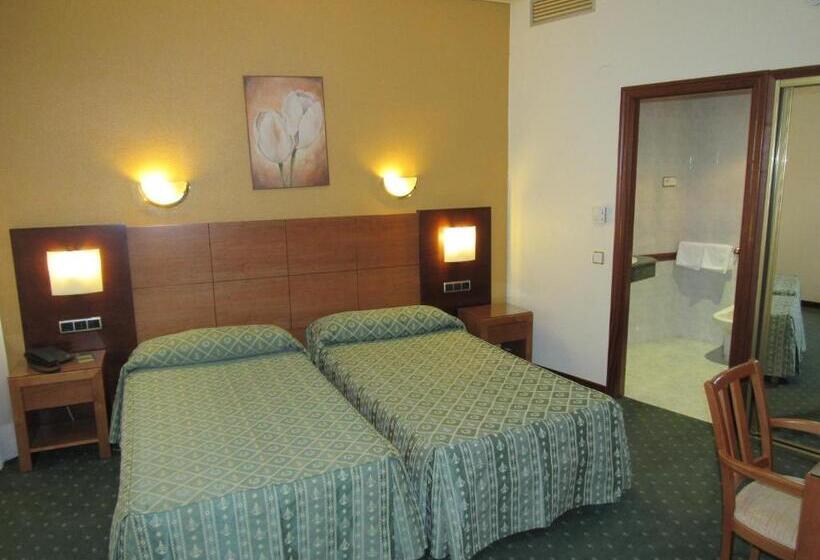 اتاق استاندارد, Virgen Del Camino Pontevedra