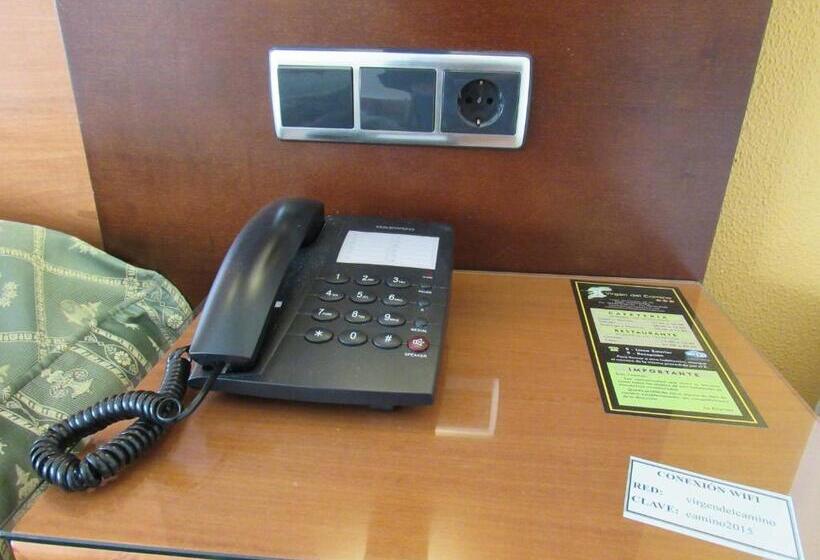 اتاق استاندارد با تخت بزرگ, Virgen Del Camino Pontevedra