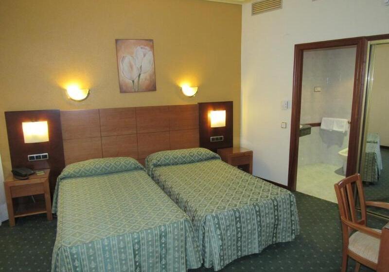 اتاق استاندارد, Virgen Del Camino Pontevedra