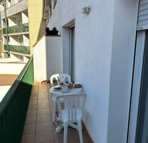 Huoneisto 1 Makuuhuone, Jardi Apartaments