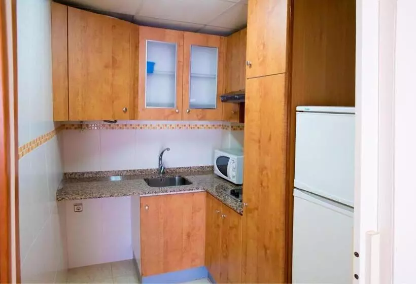 Huoneisto 1 Makuuhuone, Jardi Apartaments